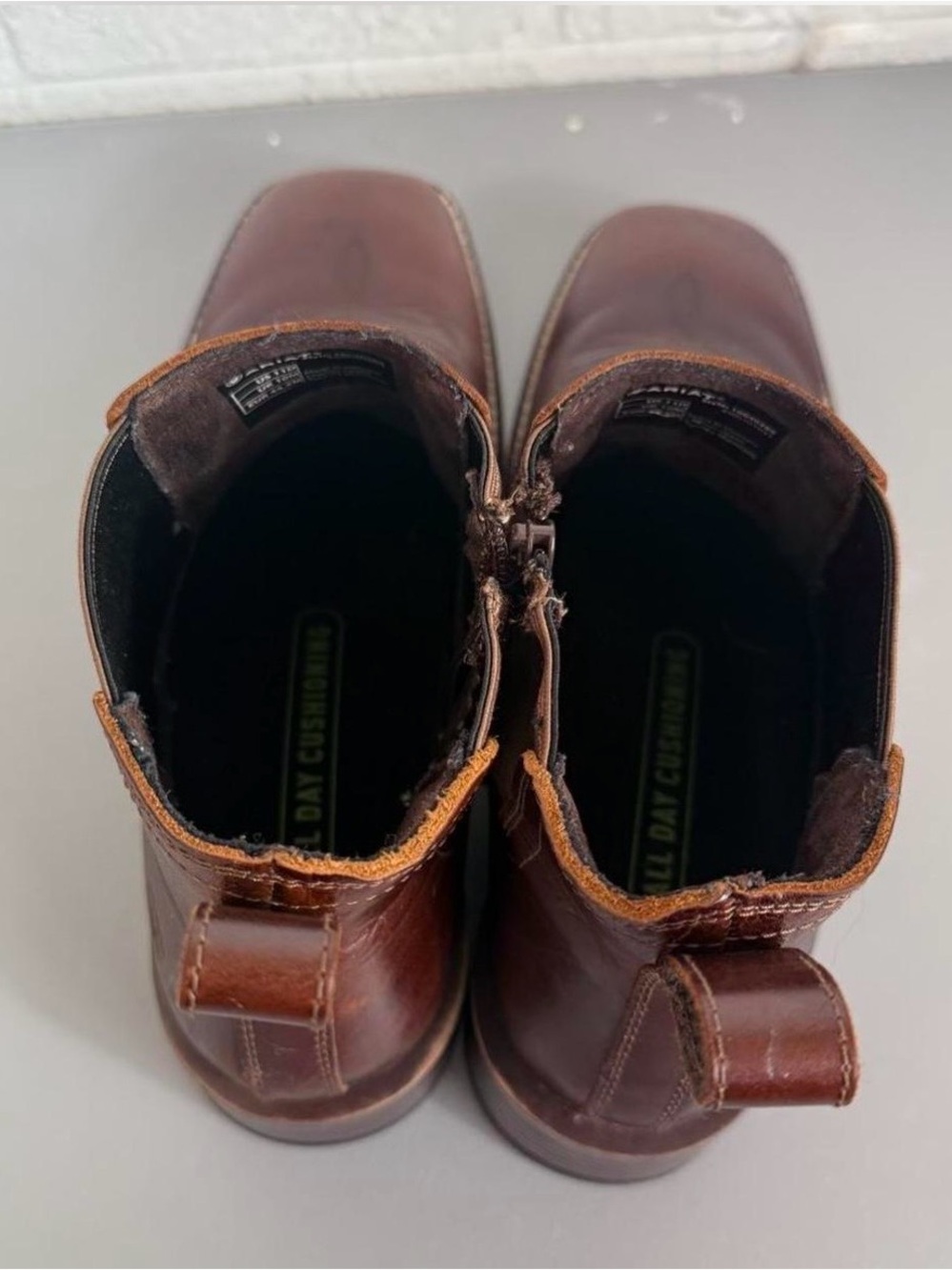 Ariat Brown Leather Booker Boots - Picture 4 of 7